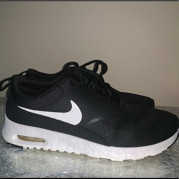 Nike Shoes - Nike sneakers! Size 6.5